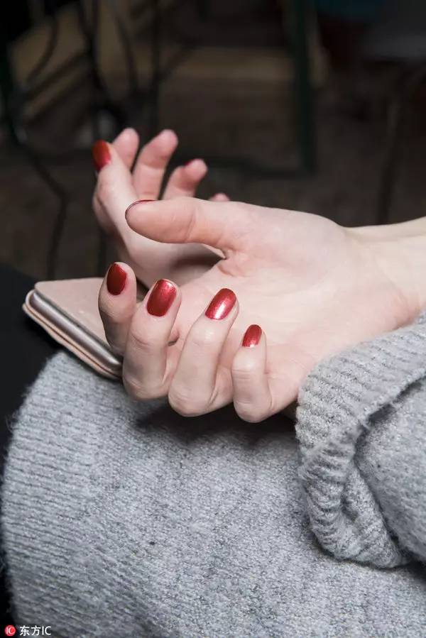 打个赌！看完这100款时髦美甲，你会种下一片草原