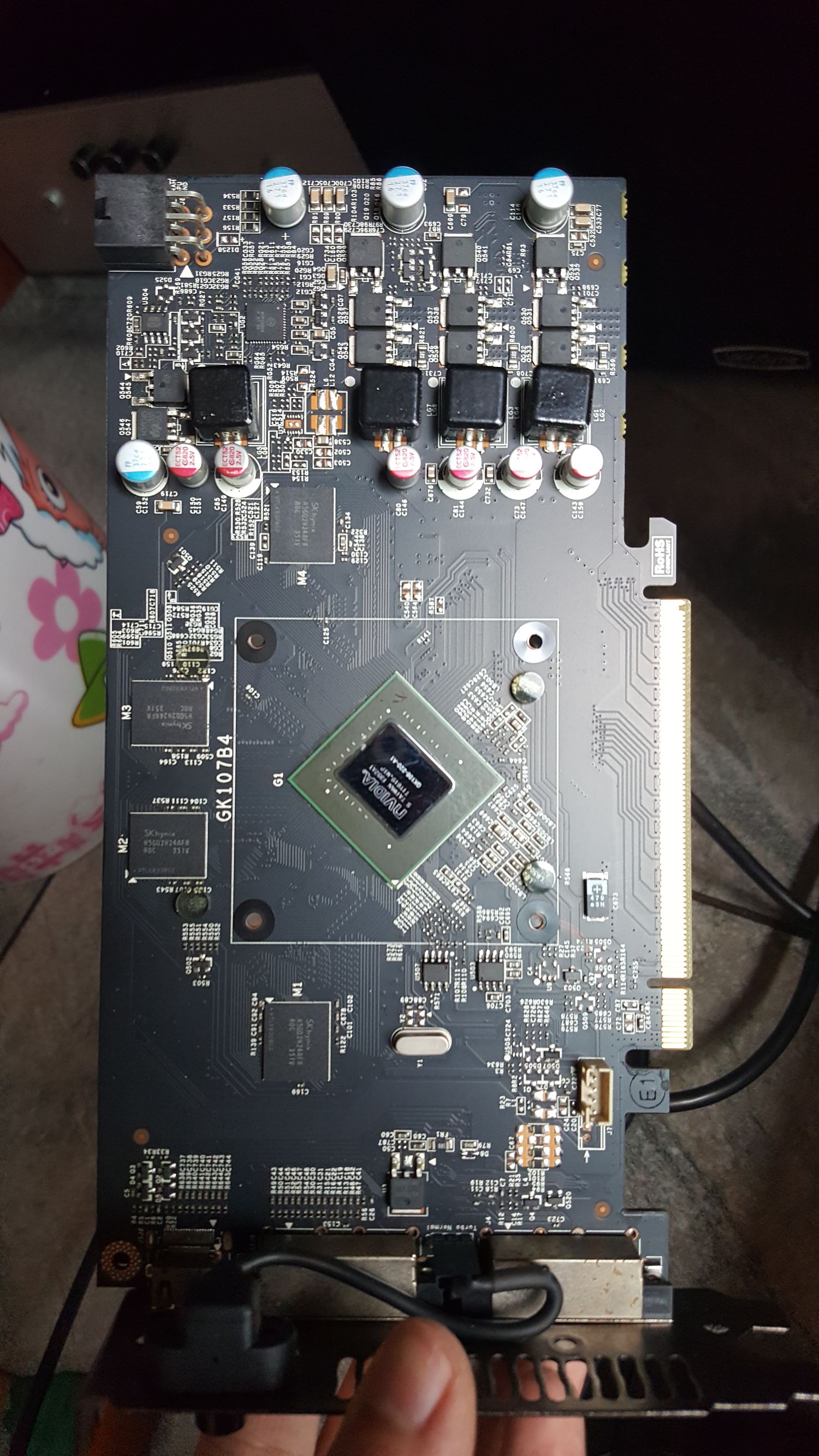 15000块玩家国度全家桶,1200块钱的主板