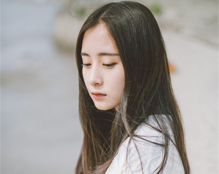 婆婆平时帮衬我们过生日发红包,婆婆过生日我给了一万红包