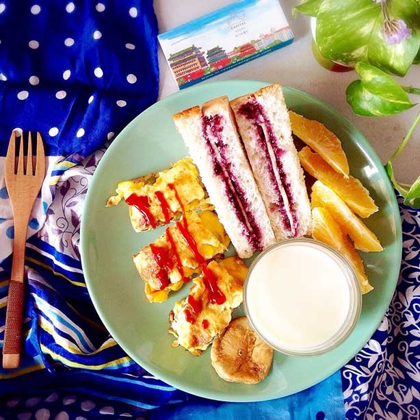 为异地恋人做早餐，90后才女诠释爱与坚持，满满的感动！