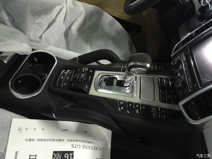 保时捷选配大轮毂多少钱,保时捷加价7000