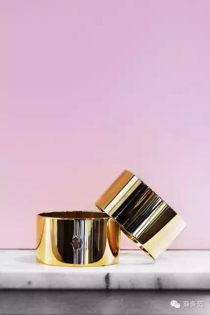 送男小众又高级的礼物400左右,小众又高级的礼物200到300