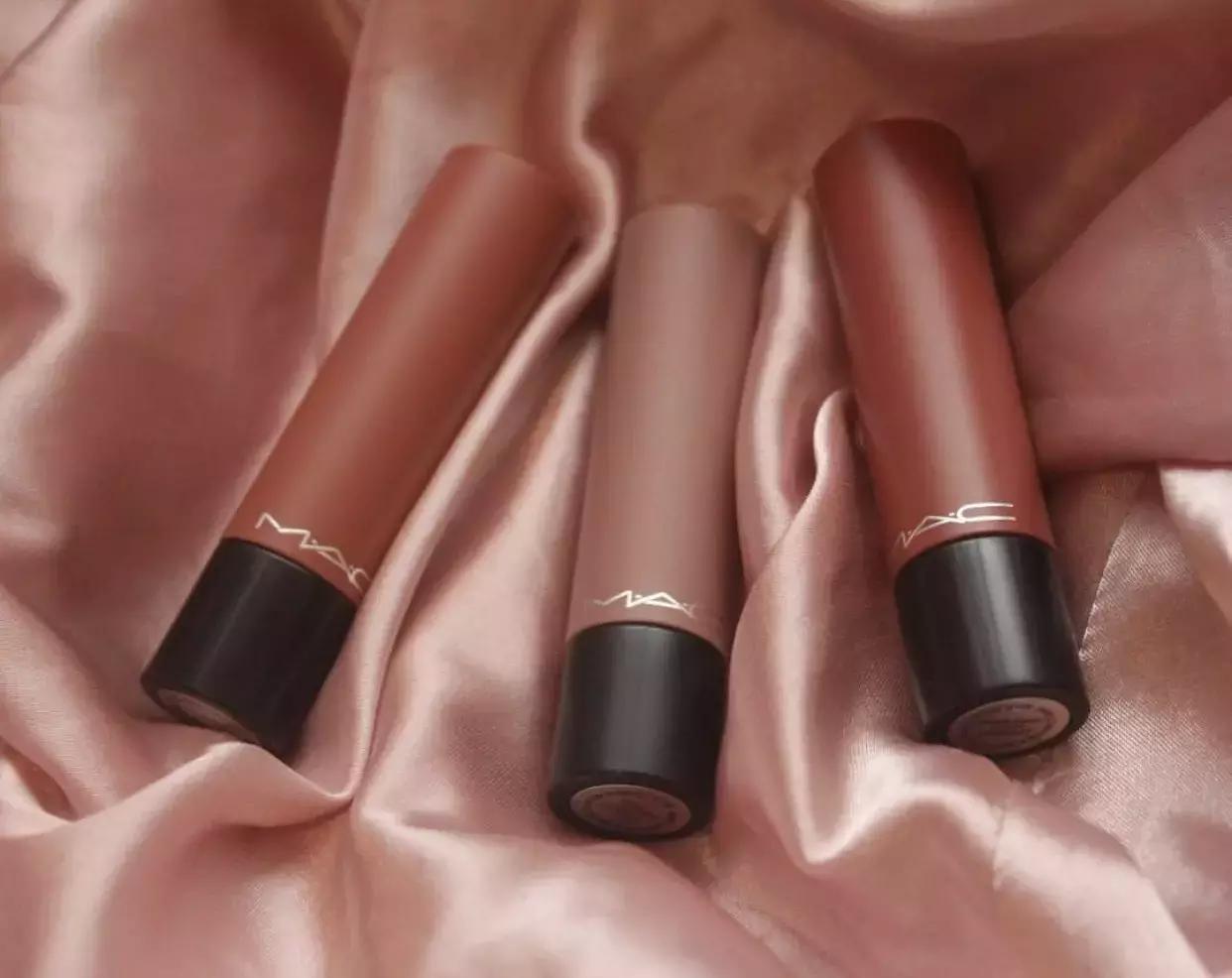 男朋友说要送我100支口红,男朋友送女朋友什么口红好