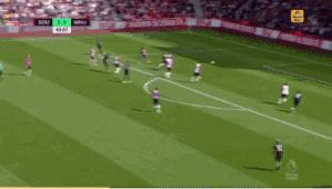 小豌豆=禁区之狐!29分钟2次神反应梅开二度