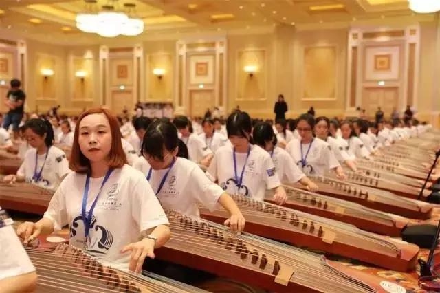 头条丨2520人！最大规模古筝合奏吉尼斯世界记录澳门诞生