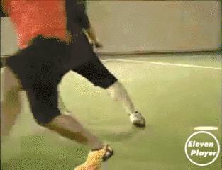 足球过人技巧小学生五年级,五人足球花式过人集锦