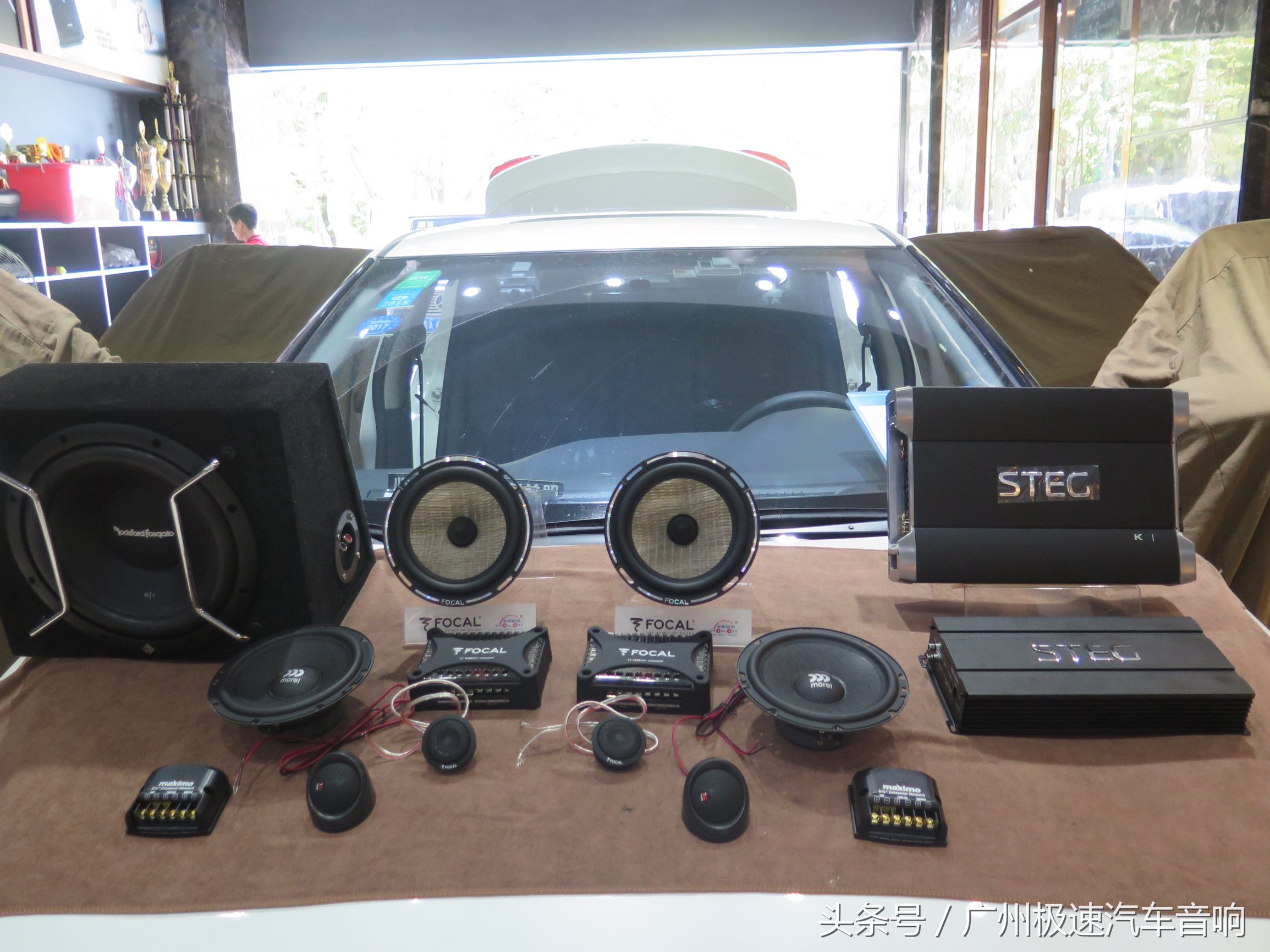 日产蓝鸟潮音版音响效果,日产蓝鸟沉浸式体验