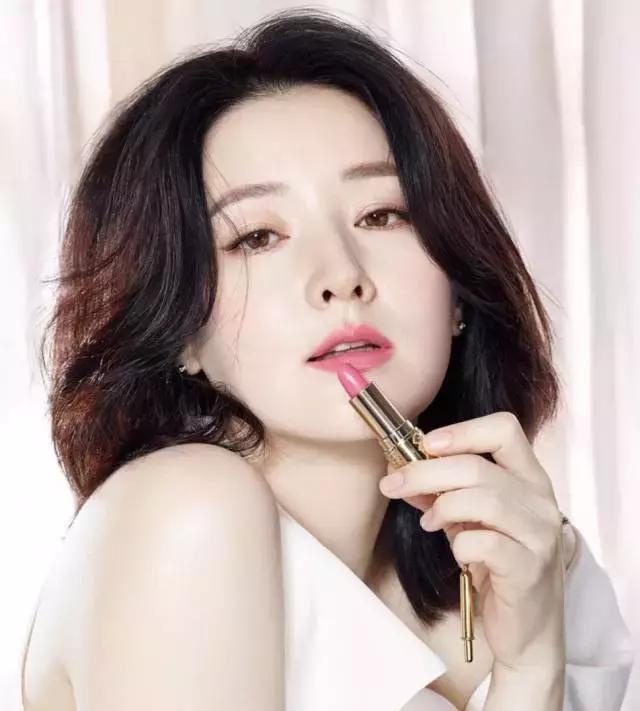 四十岁以上的女性增肌冻龄抗衰老,40岁女人怎么保持冻龄肌肉