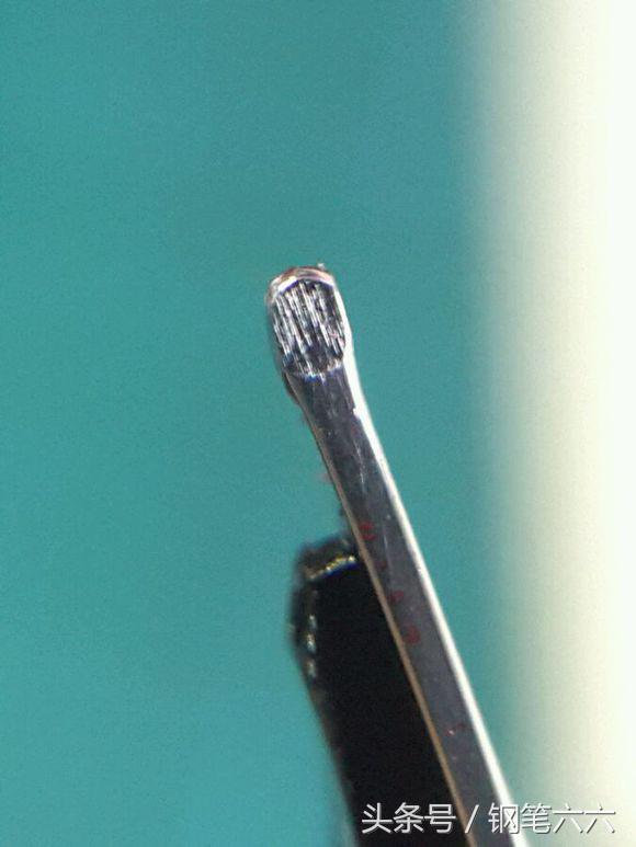 什么是真正的龙,万宝龙最细笔尖