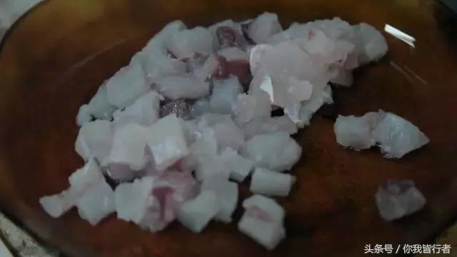 在菲律宾一种黑暗料理穷人每天吃,菲律宾人吃什么食物