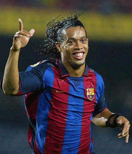 小罗来过几次中国,一代球王小罗