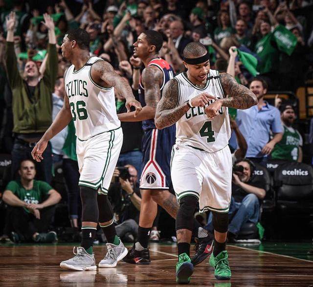 小托马斯104秒,小托马斯76人首秀