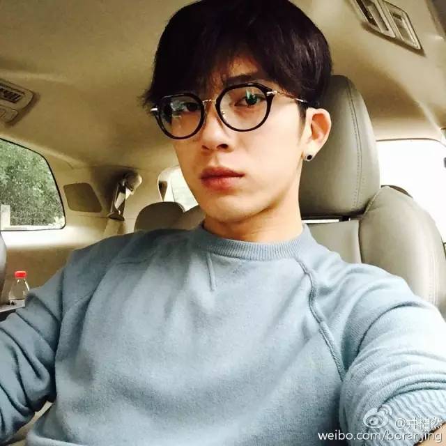 井柏然同款眼镜框,一日一物合集