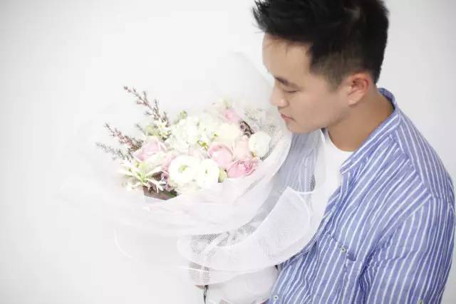 这家三位女掌门人的花店，席卷了成都时尚圈和文艺圈