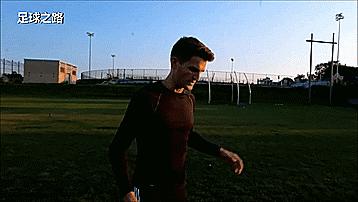 低平球射门技巧,如何学会射门