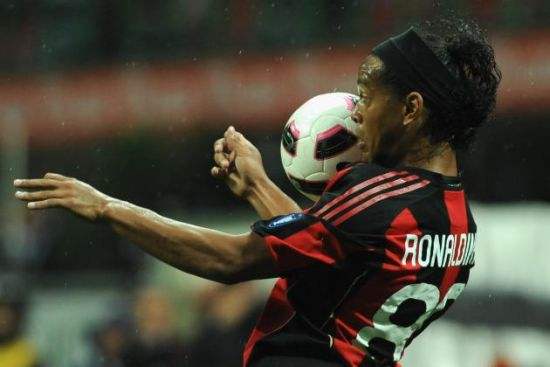 小罗来过几次中国,一代球王小罗