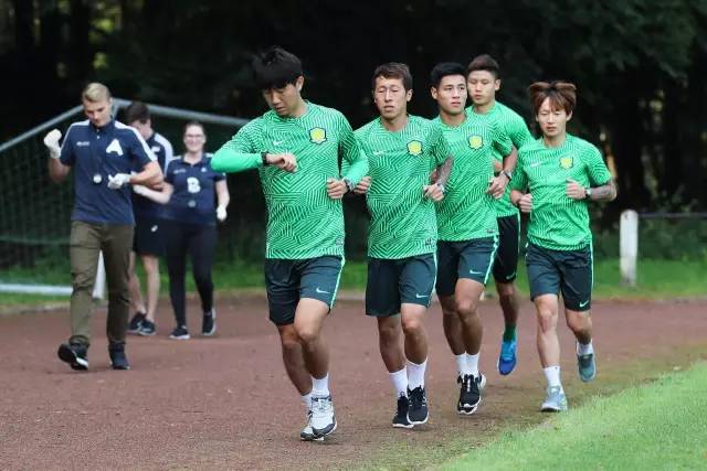 海外拉练日记(二):自制皮划艇大赛high翻全队附海量图集