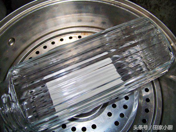 自己家酿的杨梅酒就是好喝,自家制作杨梅酒