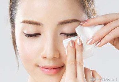 毛孔粗大可以挤油脂粒吗,毛孔粗大两个靠谱解决方法