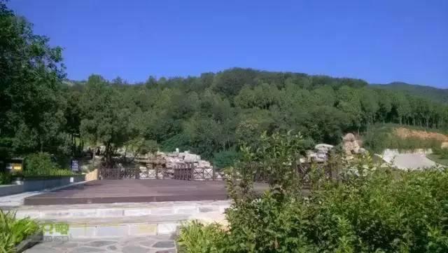 只是去个公园,却翻了几座山!