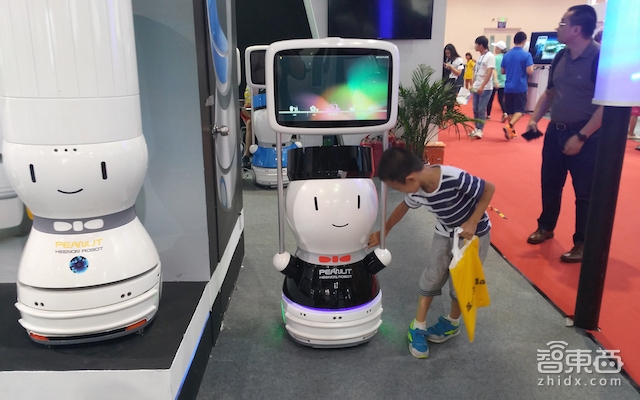 机器人市场井喷,服务型机器人上市公司