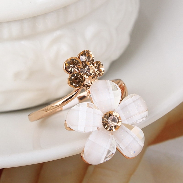 如果七夕既没有礼物也没红包,七夕节给最爱的人送一枚戒指