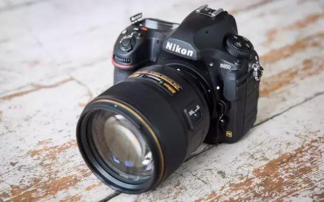 尼康顶级变焦长焦镜头,尼康4800万像素单反