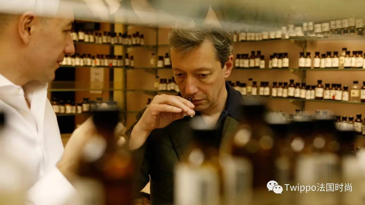 法国女人必买的香水,法国女人最爱用的香水