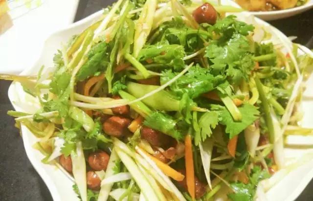 住在球场街的武汉伢，天生就有站在食物链顶端的优越感！