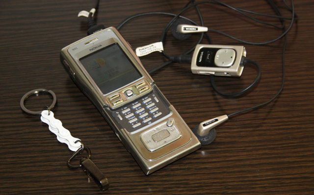 前几年最顶尖音质的手机,十年前很牛的手机