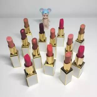 双色口红风暴来袭！戏精本精了