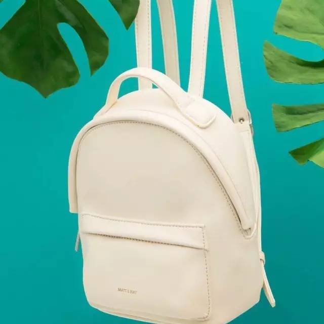 双肩包种草视频,双肩包种草好看能装不贵