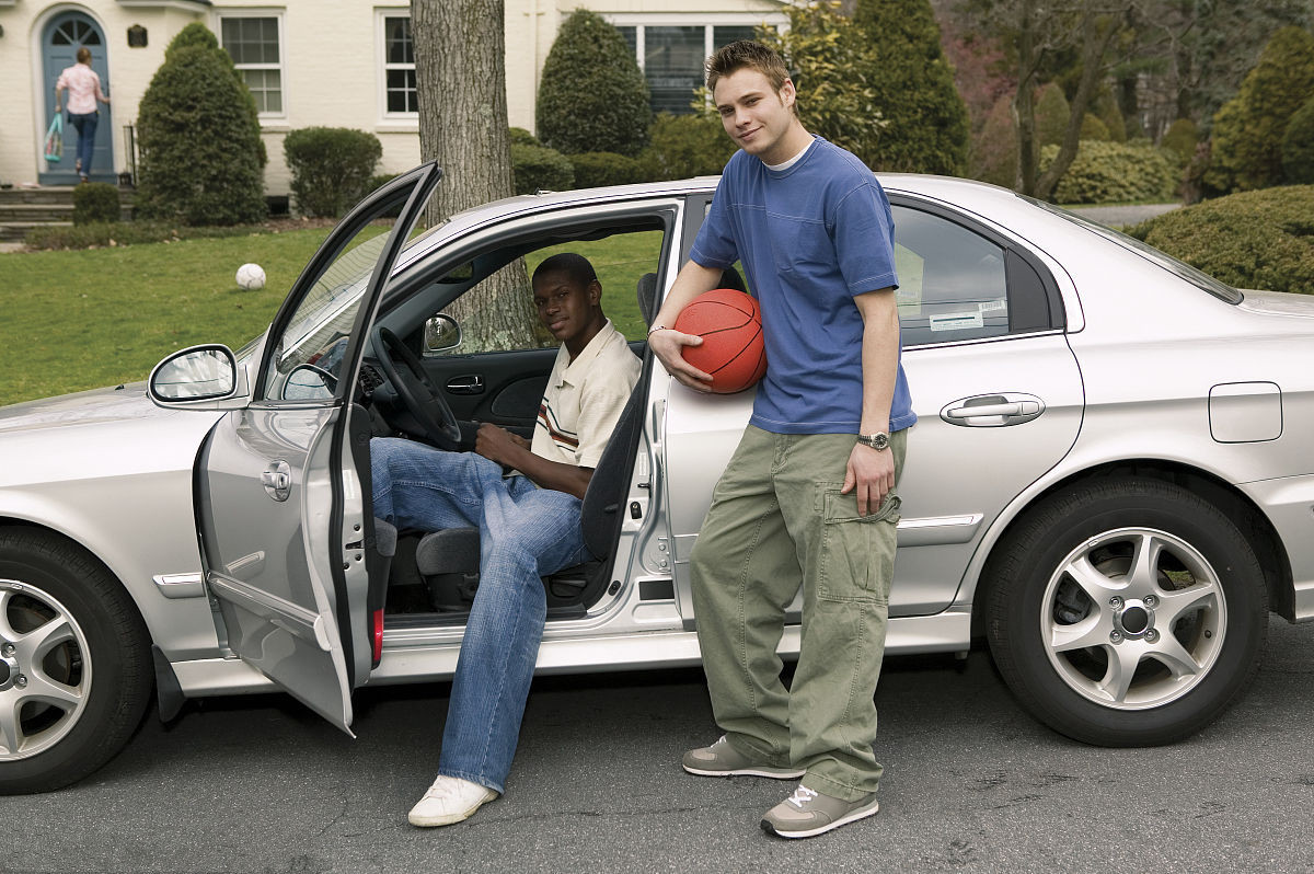 全款买车分期购车优惠,全款买车比分期靠谱吗