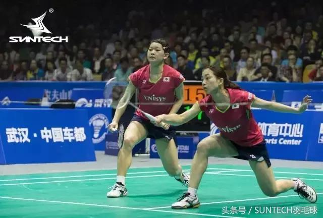 怎么加快羽毛球球速,如何加快打球速度羽毛球