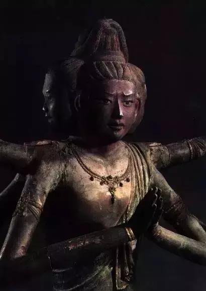 古代木雕佛造像,中国古代寺庙木雕佛像