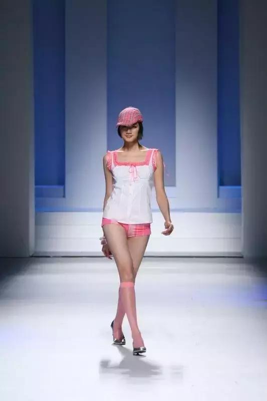 17年世界小姐,世界小姐20岁