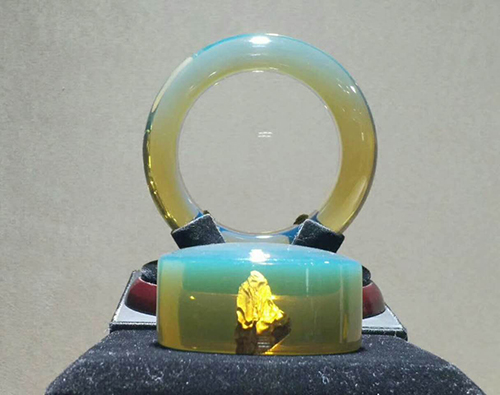 这个石展为何会从万众瞩目到一片哗然?