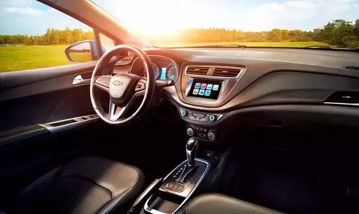 油耗低颜值高动力足空间大的车,4万多代步车配自动挡油耗仅5.3升