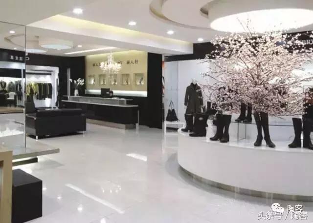 涔颁粈涔堥鑹茬殑鐡风爾濂界湅,閫変粈涔堥鑹茬殑鐡风爾姘镐笉杩囨椂