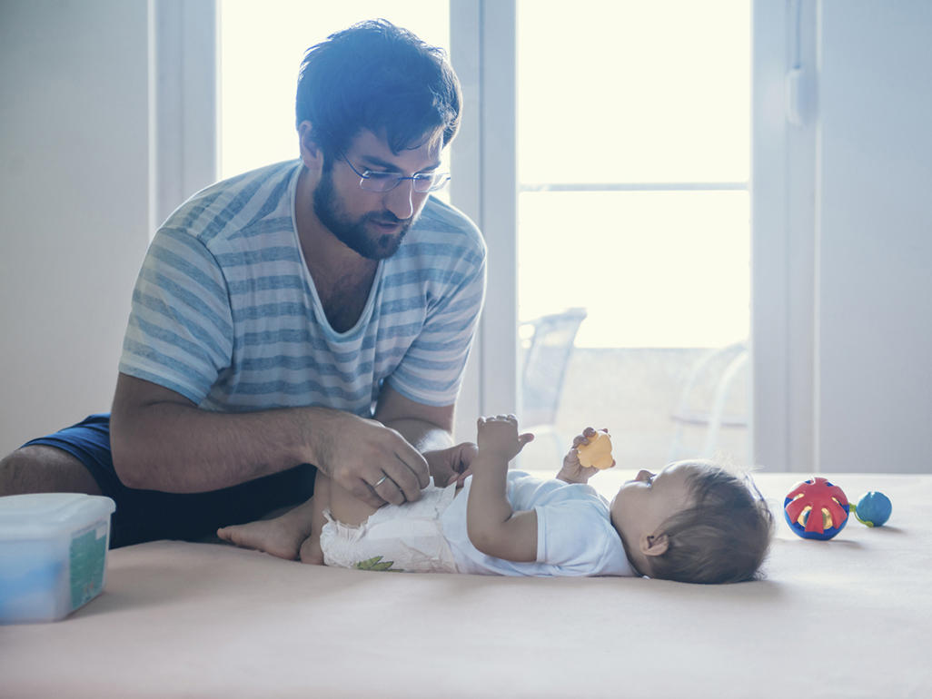 宝宝皮肤干燥有什么土办法,宝宝皮肤干燥怎么补水最快