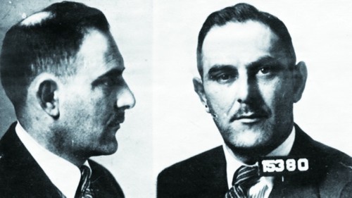 他卖了埃菲尔铁塔,用*币假**威胁美国经济,是史上的骗术之王