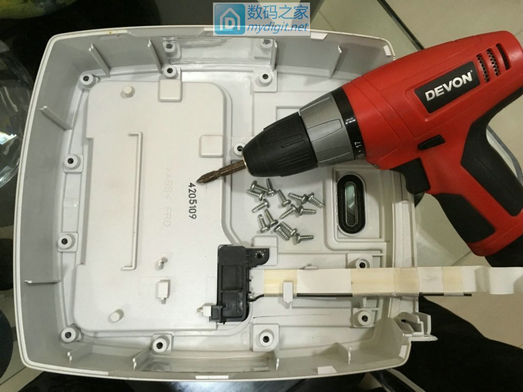 日本电饭煲拆解上盖,日本本土三菱电饭煲上盖拆解视频