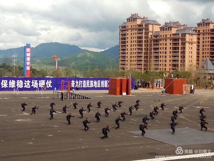 2019瓮安反恐演练,黔东南特警反恐演练视频