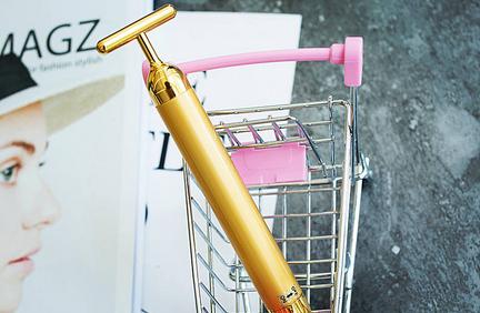 盛世美颜冻龄女神关之琳,关之琳怎么抗衰的