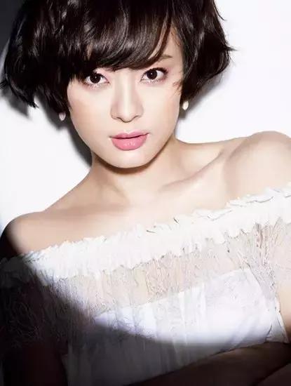 马伊琍袁泉穿出高级感,袁泉马伊琍