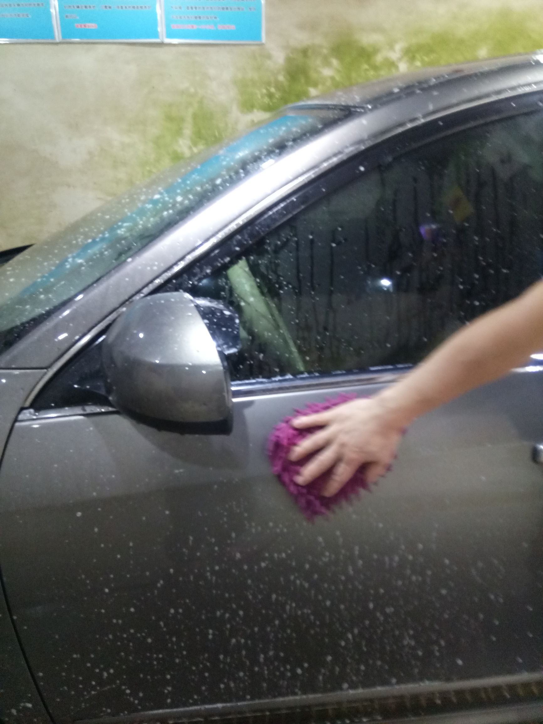 汽车自己打蜡怎么打,汽车打蜡指南最新