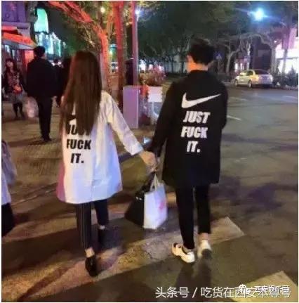 中国人民乱穿印有英文的衣服简直分分钟笑劈叉其实歪果仁也一样