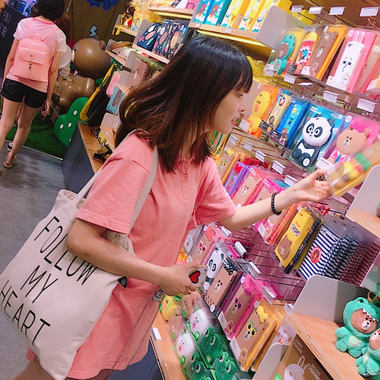 天津大悦城偶遇网红,天津大悦城偶遇王一博