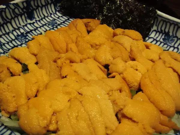 烟台人炫富方式,烟台开海炫富是真的吗