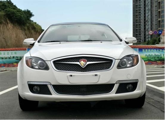 年轻人买车不掉档次省油保值率高,年轻人买车不考虑价格